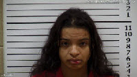Mugshot of Jazlyn Brianna Raxter