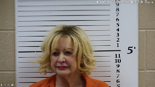 Mugshot of Mary Ruth Curtis