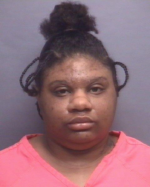 Mugshot of LASHANDA ROCHELLE TOLLIVER