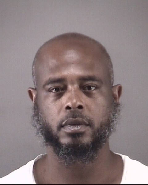 Mugshot of QUENTIN LENARDO CURRIE