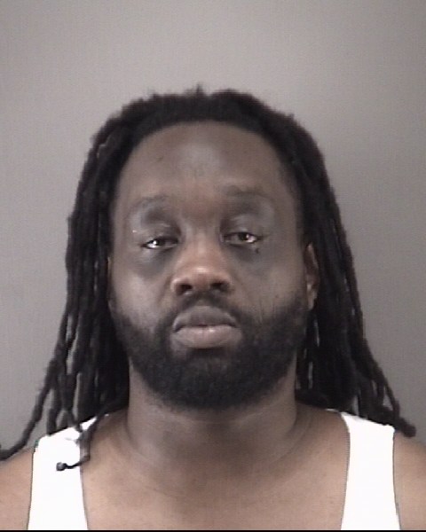 Mugshot of DARNELL REGINALD ROBERTS
