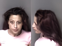 Mugshot of Amanda Long Tomlin
