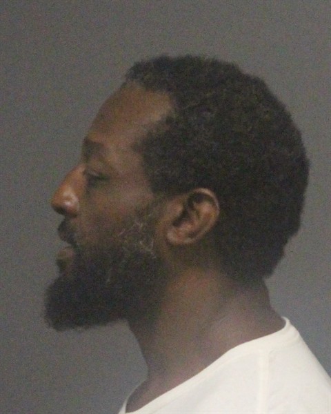 Mugshot of MATTHEW JOSEPHUS HUGHES