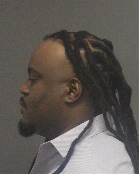 Mugshot of BRENTLEY OSHON RICHARDSON