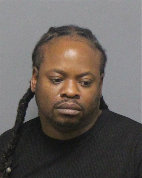 Mugshot of LINWOOD EARL JR JONES