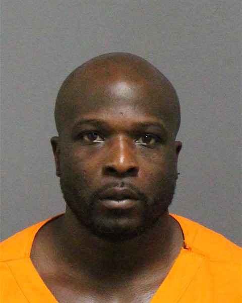 Mugshot of DOMONIQUE DONNELL LEE