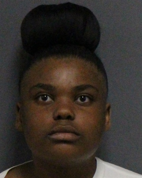 Mugshot of CHRISTINA KALEA NICHOLE GLENN