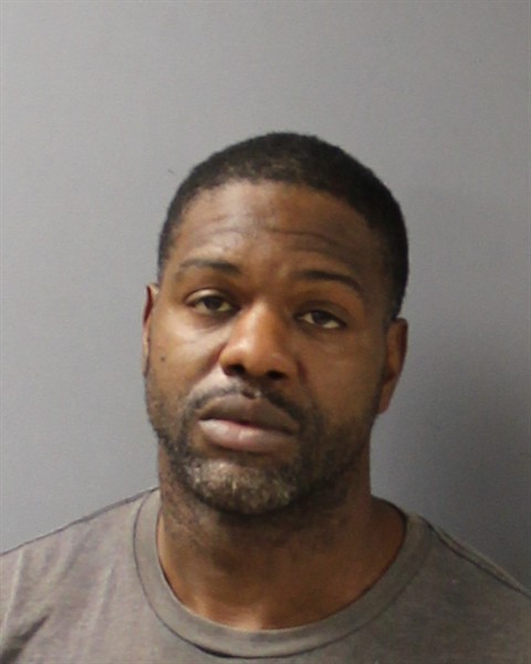 Mugshot of CALVIN JAMALE ROPER