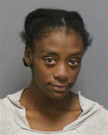 Mugshot of JOURNEE DANAE CARL