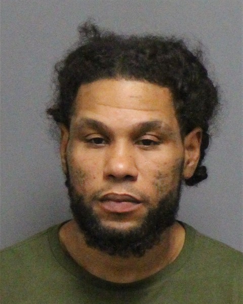 Mugshot of JONATHAN TORRES
