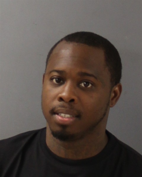 Mugshot of DIQUARIUS JAMAL GILBERT