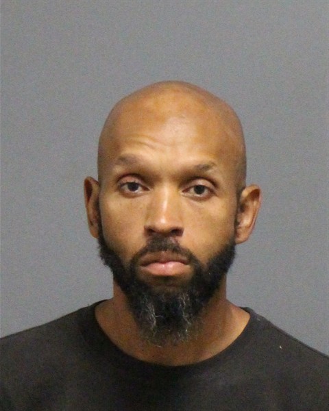Mugshot of DAREN TROY JR MILBOURNE