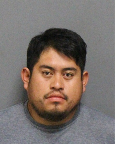 Mugshot of GUILLERMO MAURICIO TENORIO