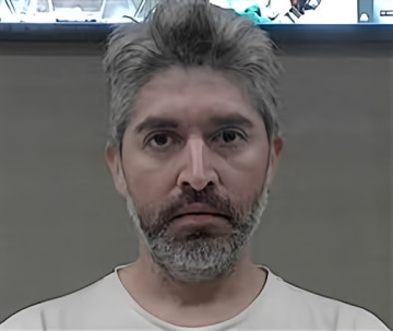 Mugshot of DADWIN AULDUL HERNANDEZ- GARCIA