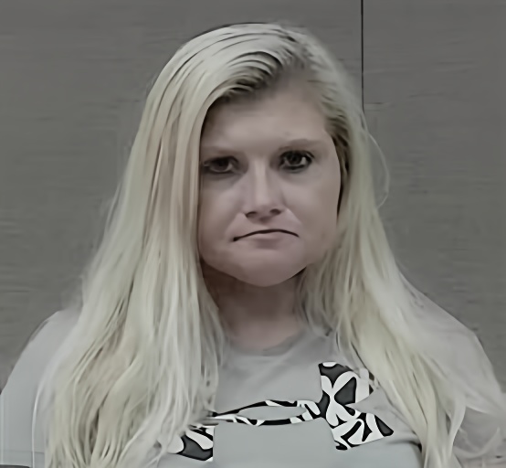 Mugshot of KAYLA DAWN BARRETT