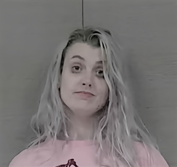 Mugshot of KRISTEN PAIGE HILLARD