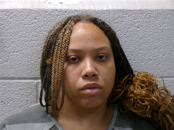 Mugshot of EBONI MONIQUE SHADE-WHITE