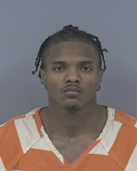 Mugshot of MALACHI FRAZIER