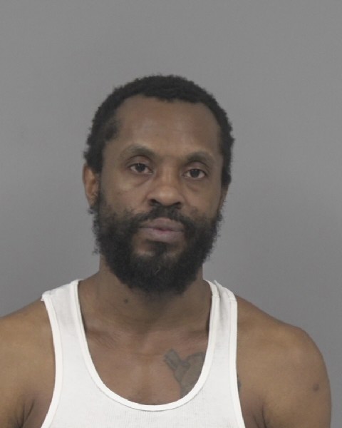 Mugshot of WELLINGTON DICKENS