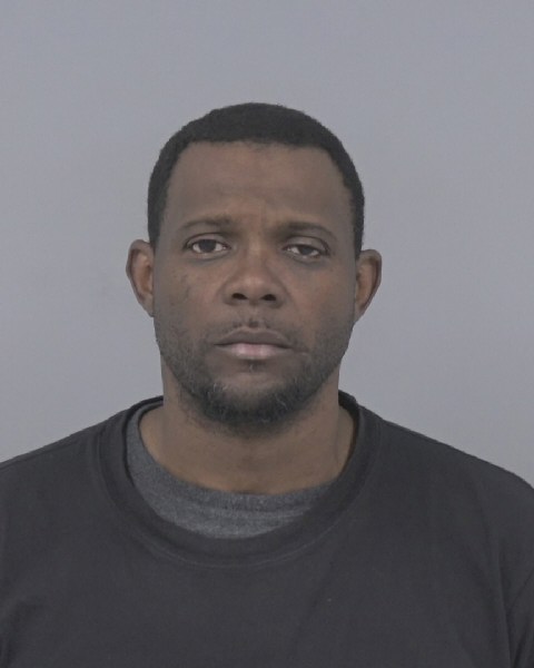 Mugshot of ANTONIO GILES