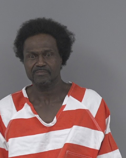 Mugshot of LESTER BENJAMIN