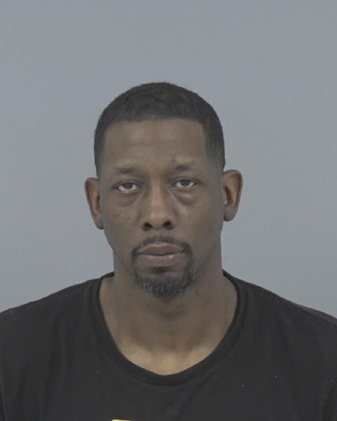 Mugshot of DAMAKA COFIELD