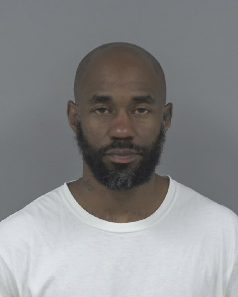 Mugshot of MALIK WADDELL