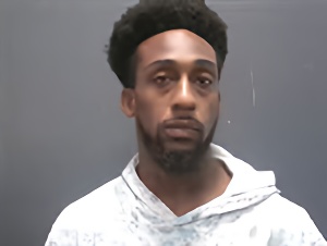 Mugshot of MAURICE TERELL LEE
