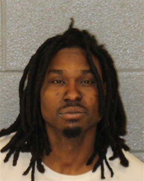 Mugshot of DERACUS LATARIO BARRINGER