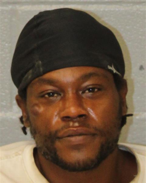 Mugshot of SERGIO VALENTE CUTHBERTSON