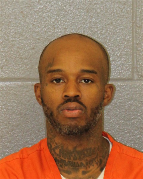 Mugshot of DARRYL EUGENE MILLS
