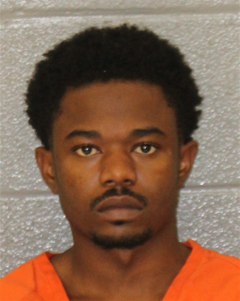 Mugshot of AQUIMENI TYJERRIAN SWITZER