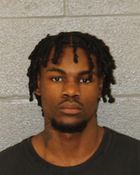 Mugshot of KEMARI JAZQUEZ-DARREN HINES