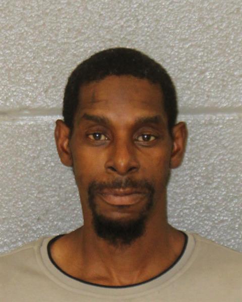 Mugshot of JONATHAN DAVIS