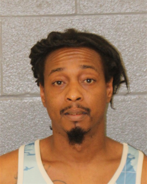 Mugshot of CARLTON STEVON BENBOW