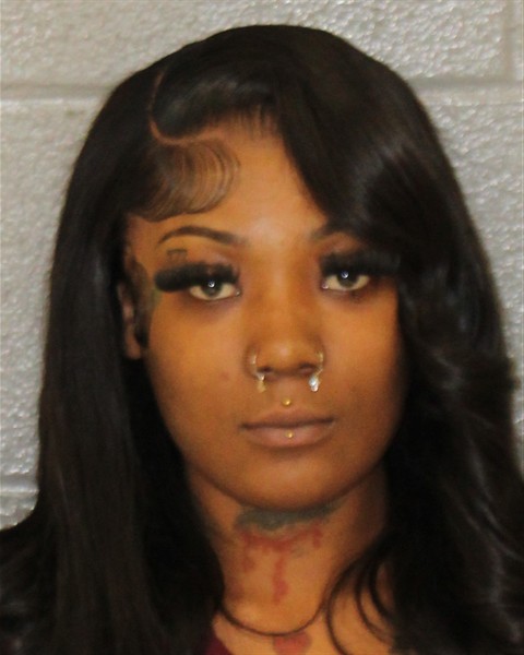 Mugshot of EMANII TE'NEISSIA HINSON