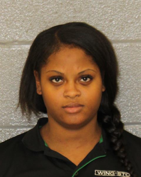 Mugshot of NIQUAVIA DEANNA-ARIEL DAVIS