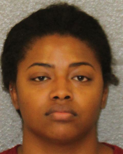 Mugshot of TEMERIQUETTE XAVIAZ-CVELESE DAWSON-GREEN...