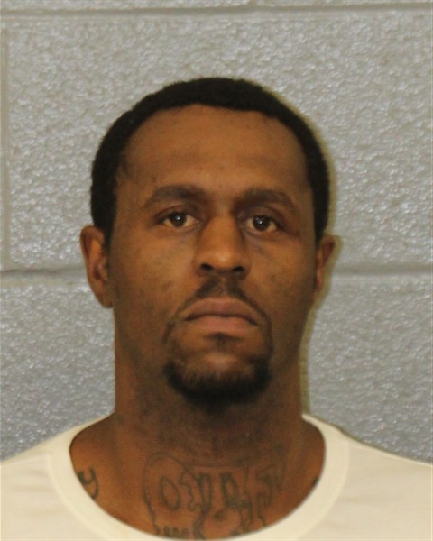 Mugshot of MICHAEL DASHAD WALLACE