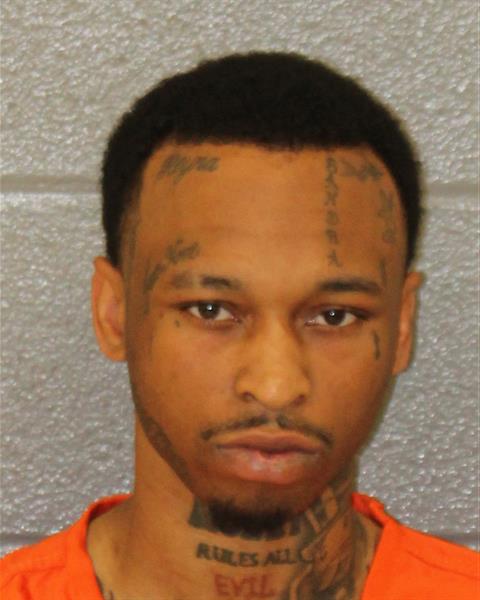 Mugshot of JAYLAN DEANDRE ROBINSON