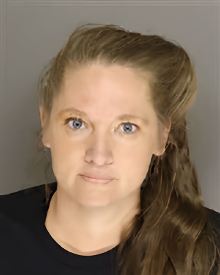 Mugshot of LINDSAY ANN EVERETT