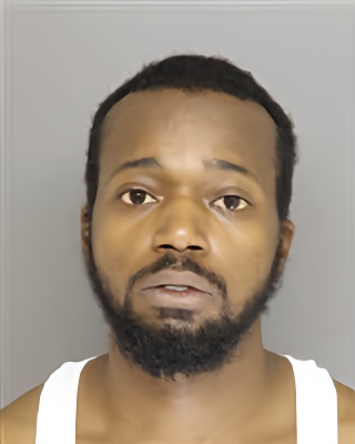 Mugshot of DEVONTE ARMONI CLIFTON