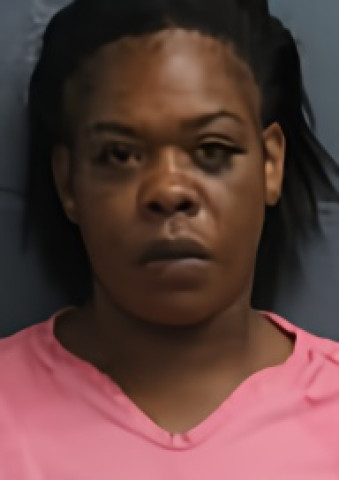 Mugshot of JANAA LESTAHCIA BROWN