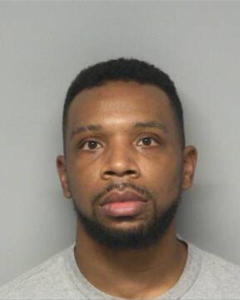 Mugshot of DENZEL TYE GOOCH