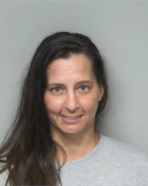Mugshot of KELLY HOWELL PIGUERRA