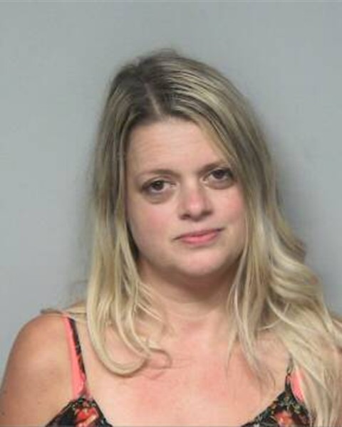 Mugshot of JENNIFER LYNNETTE GUTIERREZ