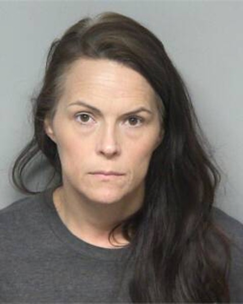 Mugshot of JENNIFER LYNN BEITZEL
