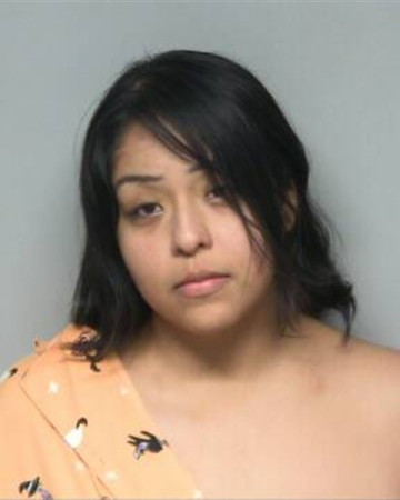 Mugshot of YARILIN SALINAS-SANCHEZ