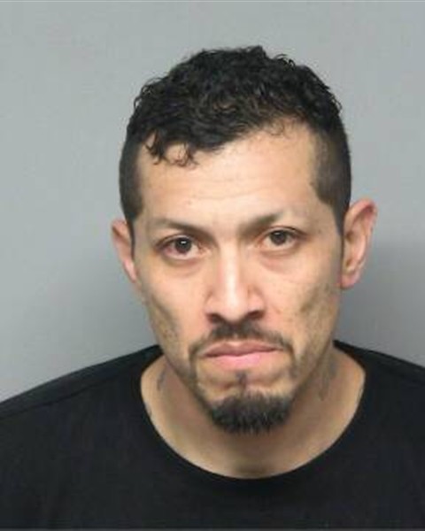 Mugshot of JULIO CESAR BENITEZ