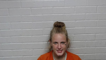 Mugshot of JORDAN NICOLE WEZYK